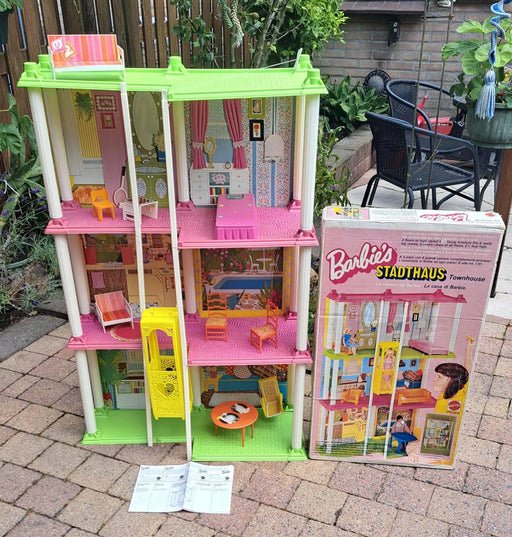 Barbie House 1975 in Very Good Condition. in Original Box. with Furniture! 70S Vintage Toys for Girl, Pink Big Playhouse