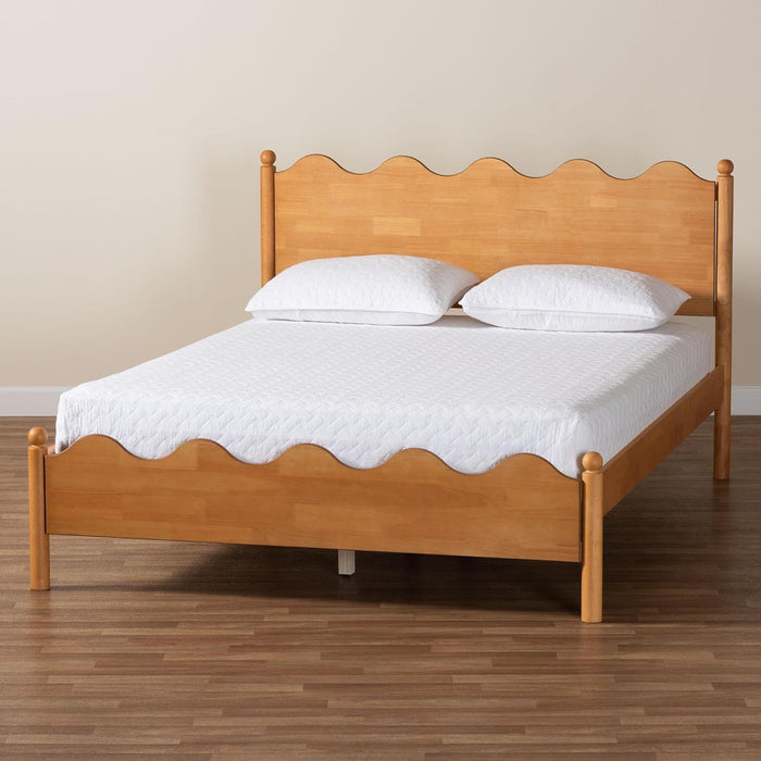 Malaya Modern Oak Brown Wood Queen Platform Bed with Scalloped Edges