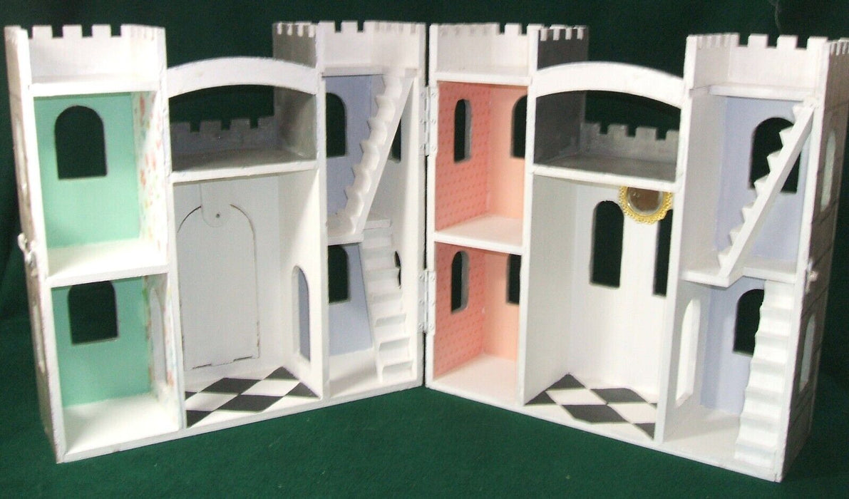 Wooden Castle Playhouse 13" X 13" X9" (13" X26' X4.5") with Handle and Furniture