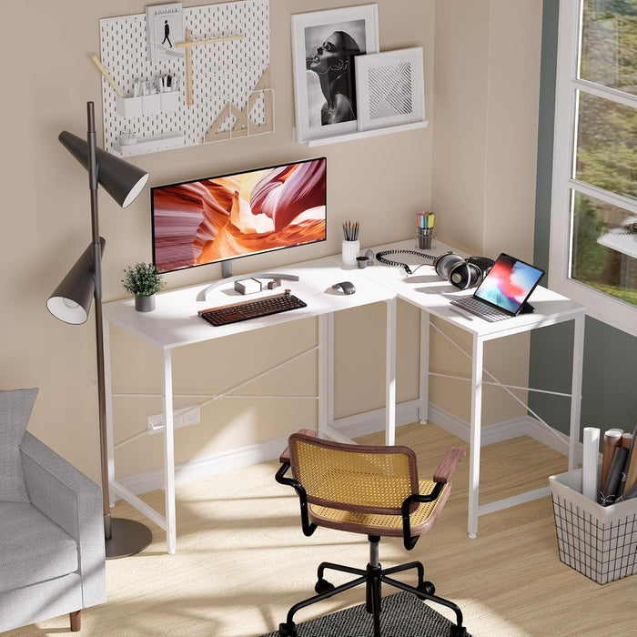 32 Inch Computer Desk Small Spaces Desk with Storage Bag for Bedroom Writing and Home Office Work Small Study Desk Table White
