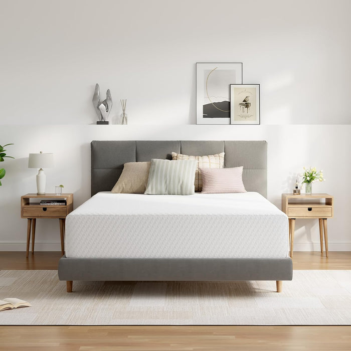 Queen Mattress, 12 Inch Queen Memory Foam Mattress in a Box, Dual-Layer Design with High-Density Base for Support & Pressure Relief, Natural Fiber Infused for Cool & Refreshing Sleep，Firm