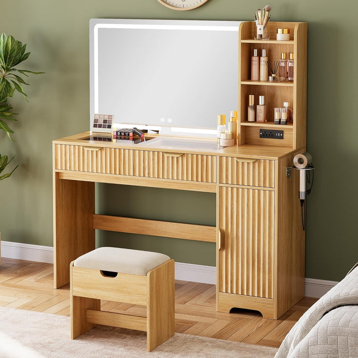 Fluted Makeup Vanity with 35.4" Mirror and Lights, 47.2" Large Makeup Vanity Desk with Stool, Dressing Table Set with Charging Station, 3 Drawers, Adjustable Shelves for Bedroom (Nature Oak)