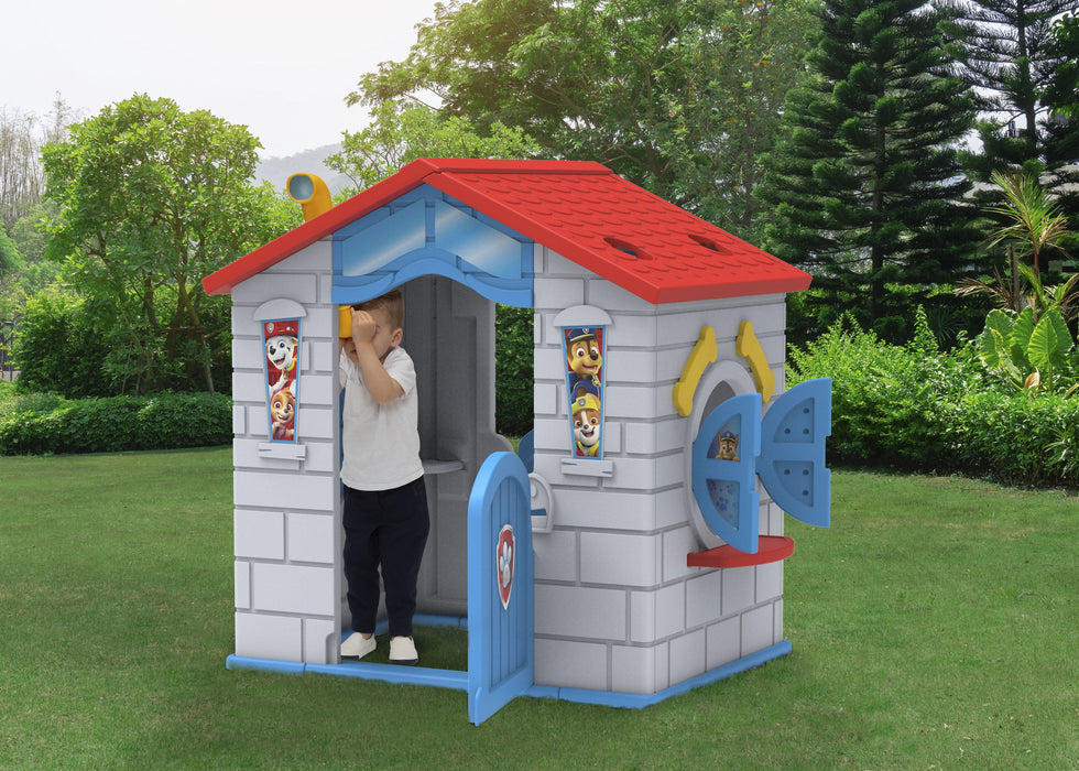 Nick Jr. PAW Patrol Plastic Indoor/Outdoor Playhouse with Easy Assembly by