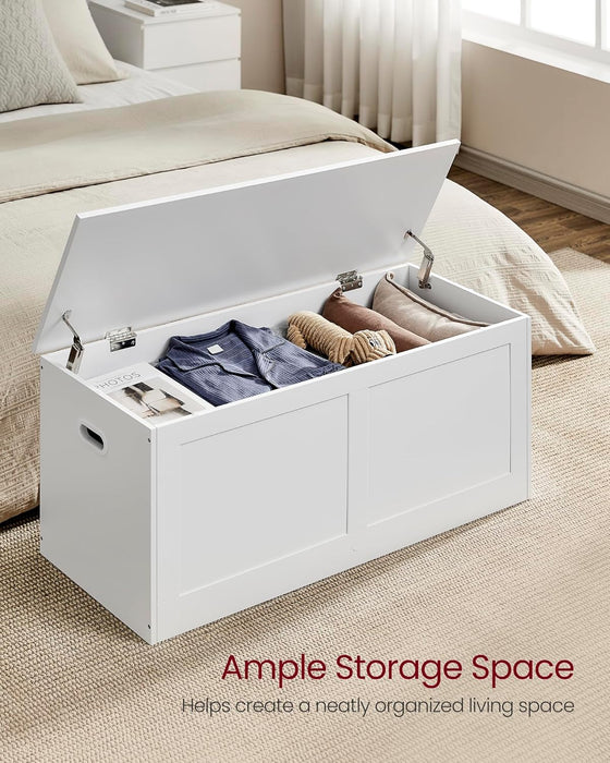 Storage Chest, Storage Trunk with 2 Safety Hinges, Storage Bench, Shoe Bench, Farmhouse Style, 15.7 X 39.4 X 18.3 Inches, for Entryway, Bedroom, Living Room, Cloud White ULSB164W01