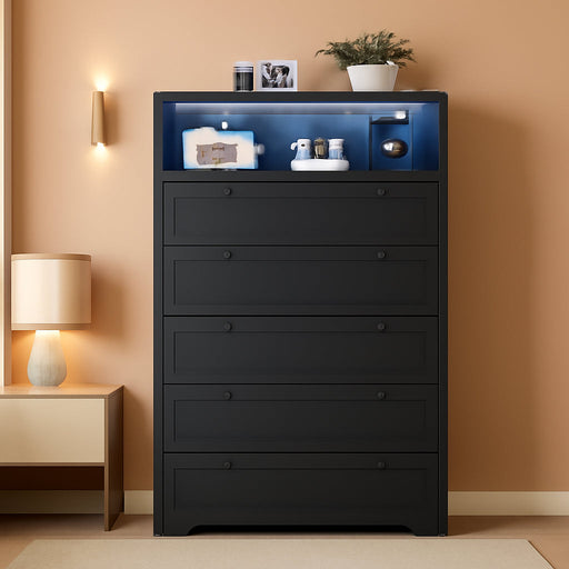 Black Dresser Tall 5 Drawer Dresser for Bedroom, Wood Chest of Drawers with LED Lights, Charging Station, Metal Handles, Modern Storage Cabinet and Organizer Drawers for Living Room, Hallway