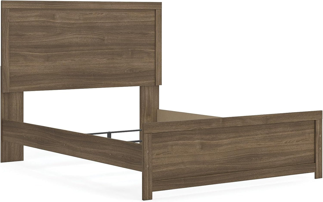 Signature Design by Ashley Jonnifer Queen Panel Bedframe, Bed Frame with Headboard, Engineered Wood and Decorative Laminate, Casual Bedroom Bedframes, Warm Auburn Finish