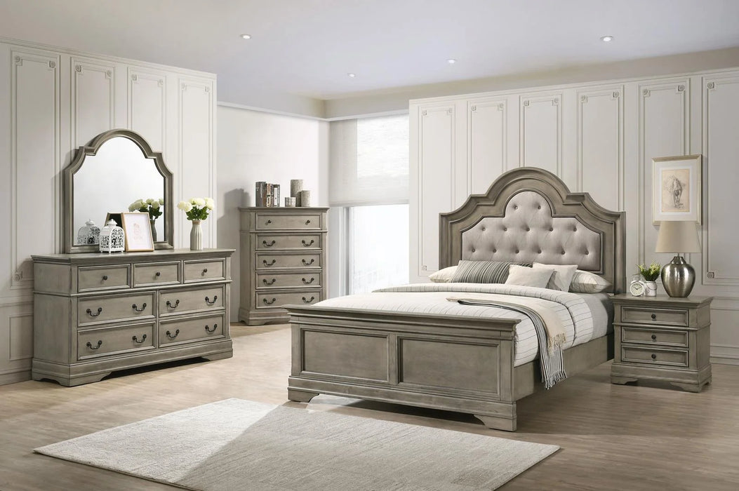 Coaster Manchester 5-Piece Wood Eastern King Panel Bedroom Set in Brown