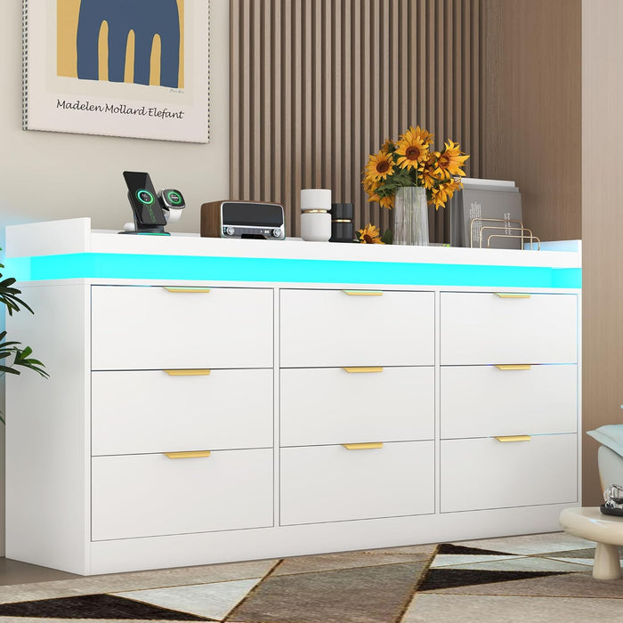 9 Drawer Dresser for Bedroom, White Dresser with LED Lights and Charging Station, Modern Chest of Drawer, Wood Triple Wide Drawer Organizer Cabinet for Bedroom, Living Room, Entryway, Hallway