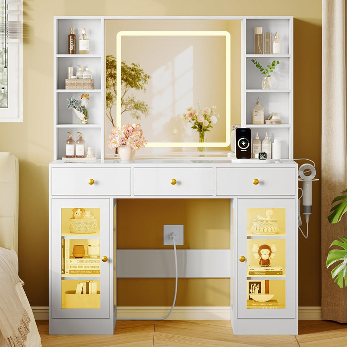 White Deluxe Makeup Vanity Desk Illuminated Mirror