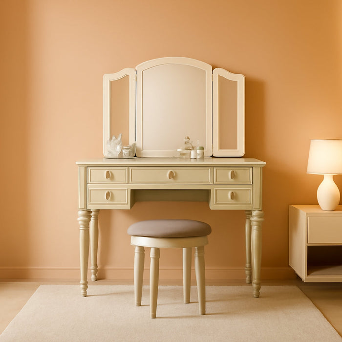 Silver St. Croix Collection Vanity Set