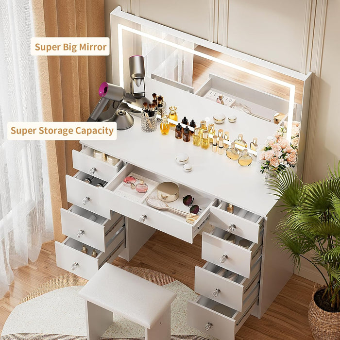 White Vanity Table With Illuminated Mirror Drawers