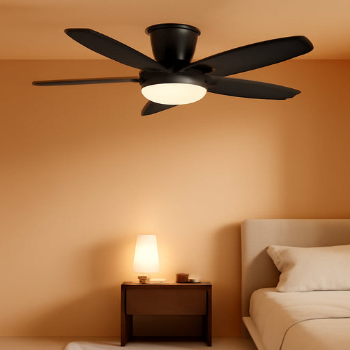 Ceiling Fans with Lights, 42 Inch Low Profile Flush Mount Ceiling Fan with Remote/App Control,Black Modern Ceiling Fan with LED Light for Bedroom Indoor Outdoor-Led Dimmable, 3CCT, 6 Speeds