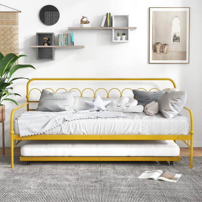 Twin Size Golden Metal Daybed with Trundle and Lockable Wheels