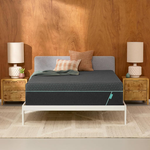 Mint Hybrid Medium Plush King Size Mattress in a Box, Cooling Adaptive Foam, Pocketed Coil Support, 100 Night Trial, Fiberglass Free, Certipur-Us, 10-Year Limited Warranty