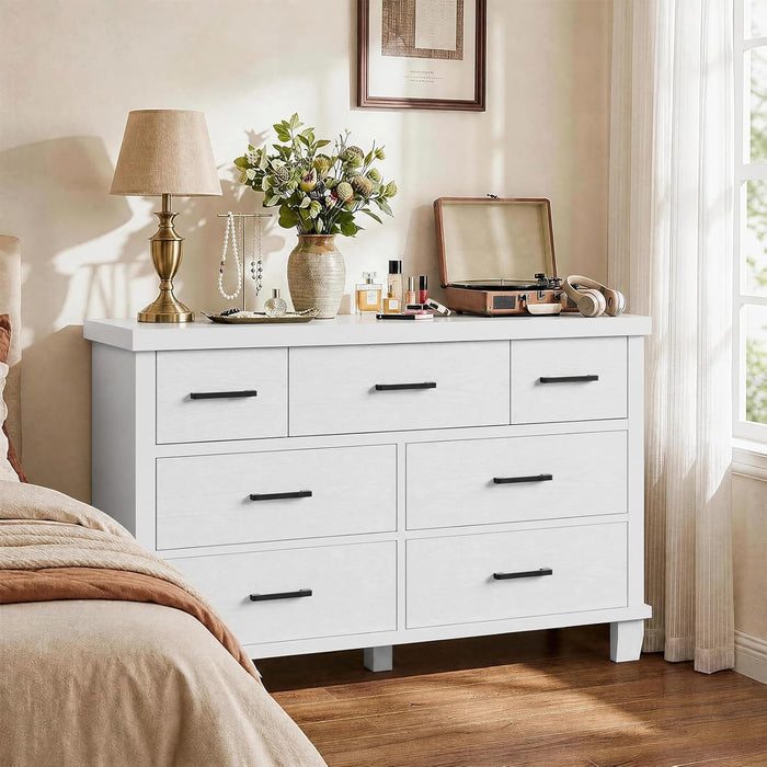 Dresser for Bedroom with 7 Drawers, Storage Chest of Drawers with Metal Handle, Wooden Dresser Organizer for Living Room,Closet,Entryway,Nursery