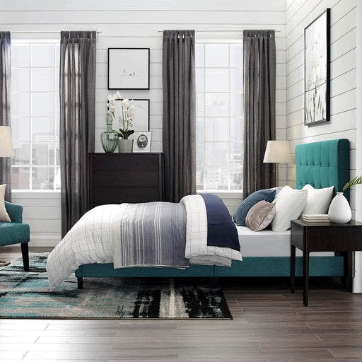 Melanie Tufted Fabric Upholstered Queen Platform Bed in Teal