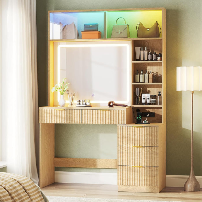 Oak Luxurious Vanity Desk With Mirror Illumination