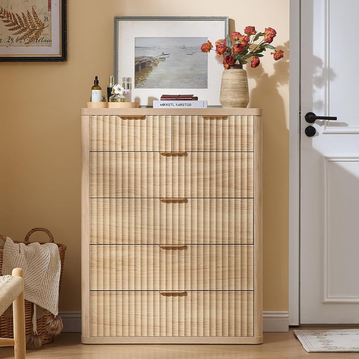 Farmhouse Fluted 6 Drawers Dresser for Bedroom, 42" Tall Modern Chest of Drawers with Curved Profile Design & Metal Handle,Natural Wood Drawer Organizer for Bedroom