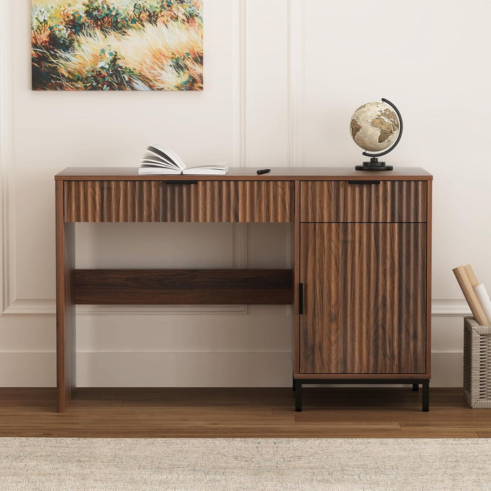 Brown 47 Inch Fluted Executive Desk ChargingStation