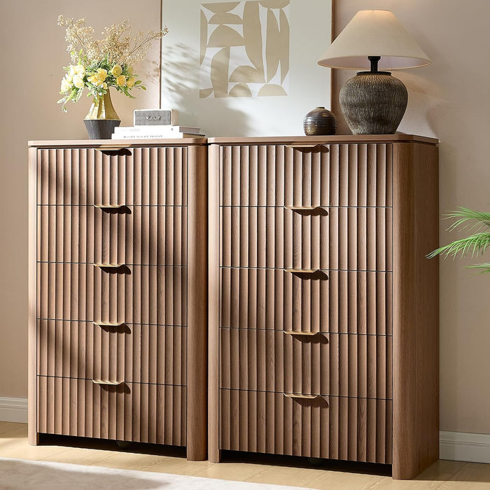 Fluted 5 Drawers Dresser for Bedroom, 45.3" Tall Modern Chest of Drawers with Metal Handle, Natural Wooden Dresser TV Stand Boho Deep Drawer Dresserfor Bedroom Living Room-Brown