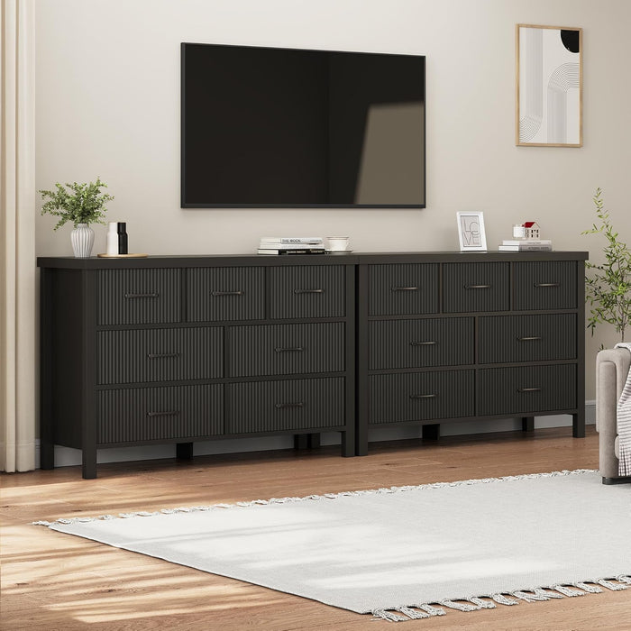Fluted 7 Drawers Dresser for Bedroom, Modern Chest of Drawers with Metal Handle, Wood Dresser TV Stand, Wooden Closet Clothes Storage Organizer for Living Room, Hallway (Black)