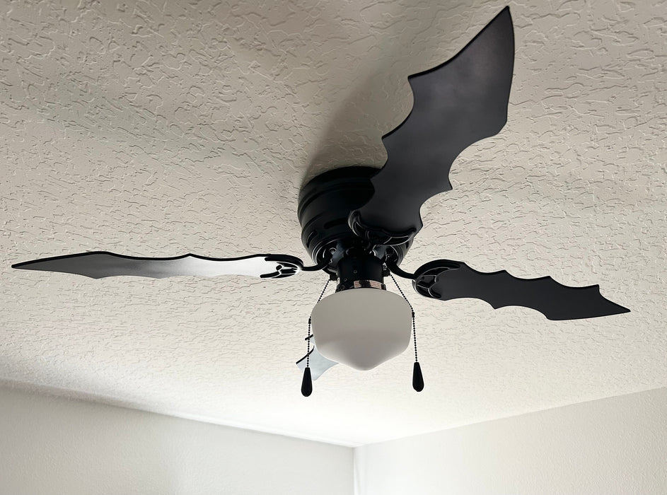 Bat Ceiling Fan, Bat Fan Goth Home Decor, Gothic Room Decor, Bat Pull String Fan, Decorative Bat Wing Fan with Light Fixture, Batwing Fan