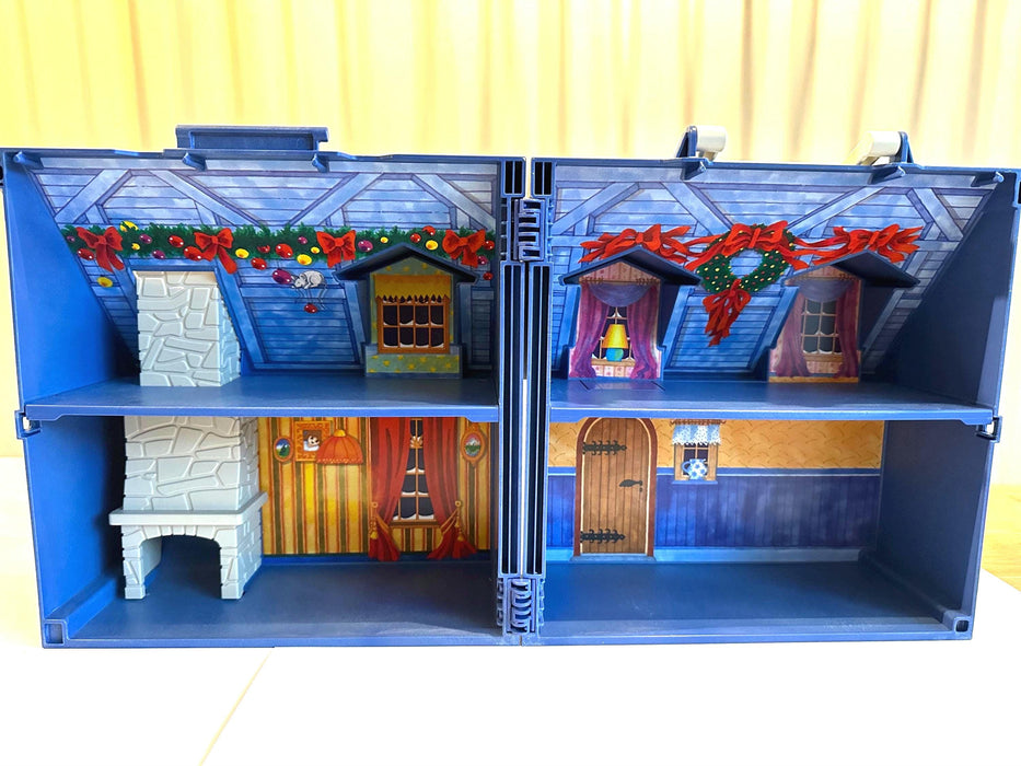 Playmobil 5755 Christmas Playhouse, Take-Along House with Many Extras from 2005. Toys for Christmas, Christmas Gift